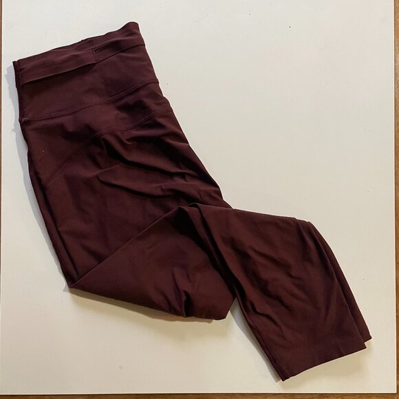 On Running Active Tights- Maroon - Picture 6 of 6